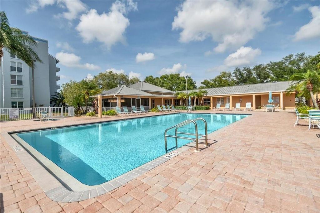 Image 51 of property listing at 4220 PINEBROOK CIRCLE 11, Bradenton, FL 34209