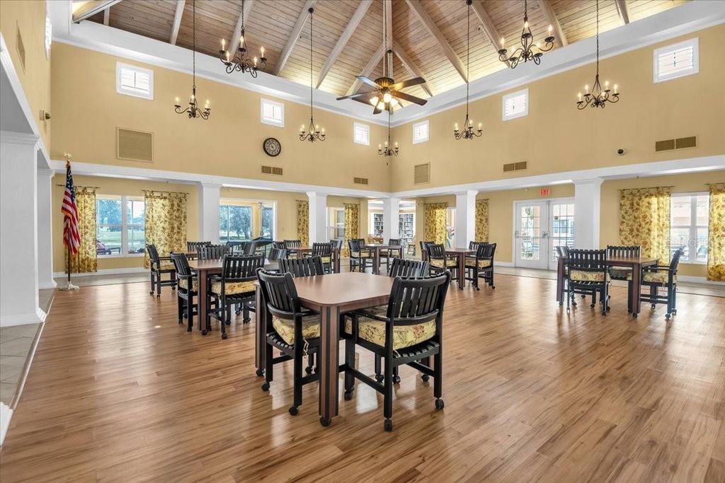 Image 54 of property listing at 4220 PINEBROOK CIRCLE 11, Bradenton, FL 34209