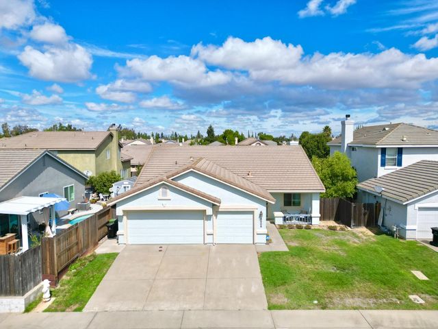 8805 Coral Berry Way, Elk Grove, CA 95624