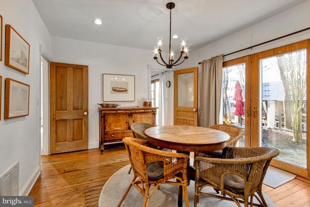 206 E MARKET ST, Lewes, DE 19958