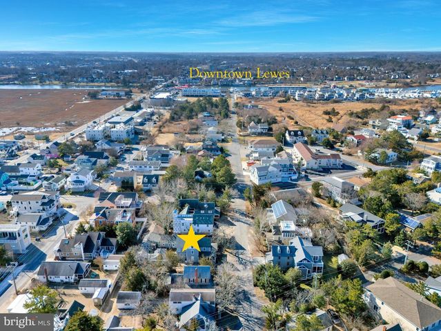 206 E MARKET ST, Lewes, DE 19958
