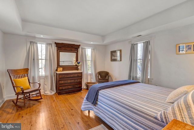 206 E MARKET ST, Lewes, DE 19958