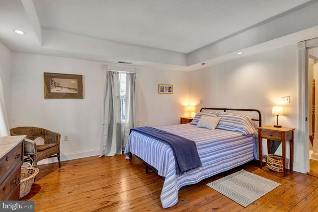 206 E MARKET ST, Lewes, DE 19958