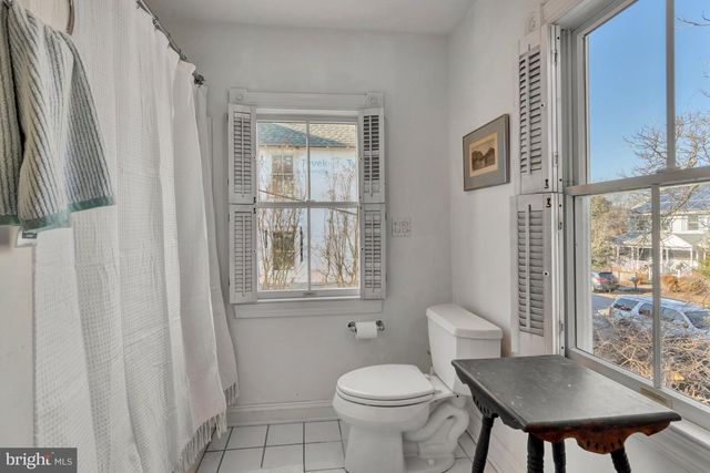 206 E MARKET ST, Lewes, DE 19958