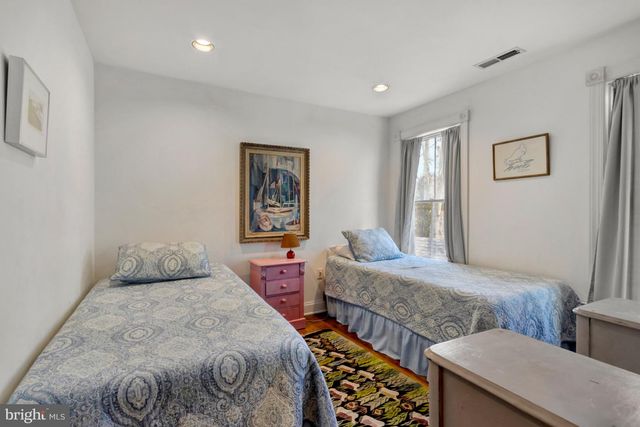 206 E MARKET ST, Lewes, DE 19958