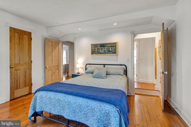 206 E MARKET ST, Lewes, DE 19958