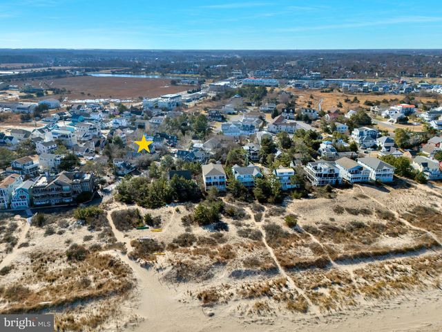 206 E MARKET ST, Lewes, DE 19958