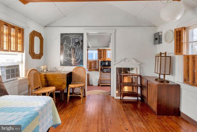 206 E MARKET ST, Lewes, DE 19958