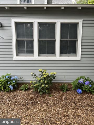 206 E MARKET ST, Lewes, DE 19958