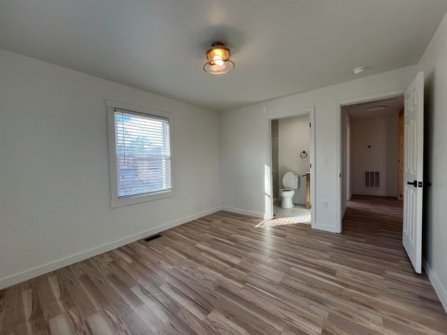 671 Chesnee Hwy, Spartanburg, SC 29303