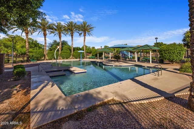 1935 N 78TH Drive, Phoenix, AZ 85035