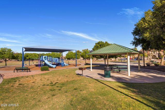 1935 N 78TH Drive, Phoenix, AZ 85035