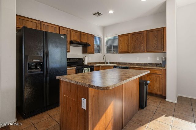 1935 N 78TH Drive, Phoenix, AZ 85035