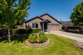 2471 NE 3rd Street, Redmond, OR 97756