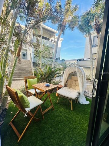 1555 TARPON CENTER DRIVE 135, Venice, FL 34285