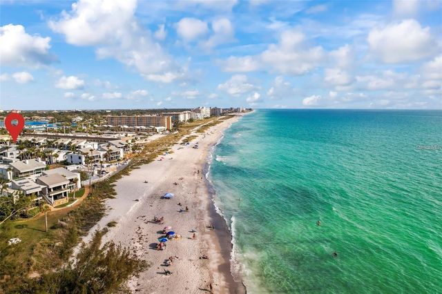 1555 TARPON CENTER DRIVE 135, Venice, FL 34285