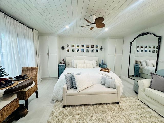 1555 TARPON CENTER DRIVE 135, Venice, FL 34285