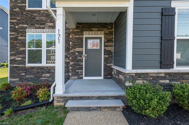 171 Royal Blackheath, Smithfield, VA 23430