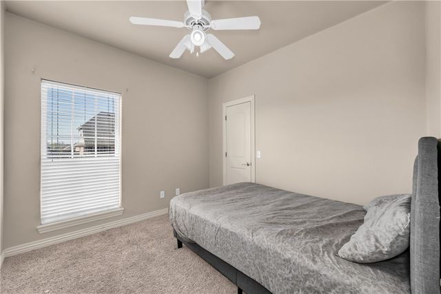 520 Coopers Farm Road, Centerton, AR 72719