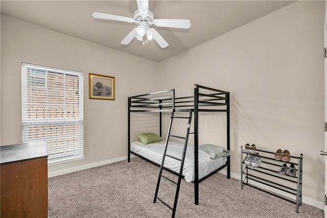 520 Coopers Farm Road, Centerton, AR 72719