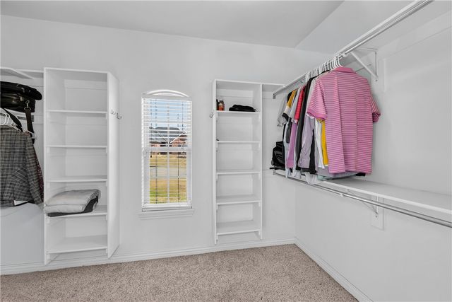 520 Coopers Farm Road, Centerton, AR 72719