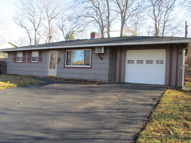 19 Ruth Rd, Brockton, MA 02302