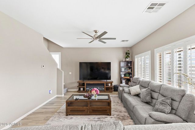 17606 N 27TH Way, Phoenix, AZ 85032