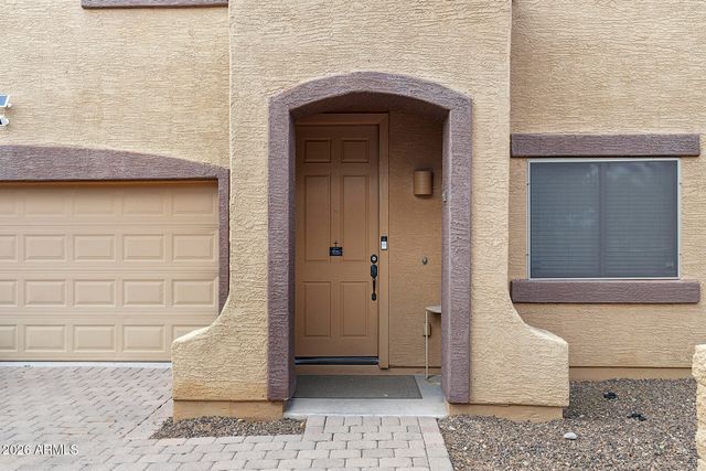 17606 N 27TH Way, Phoenix, AZ 85032
