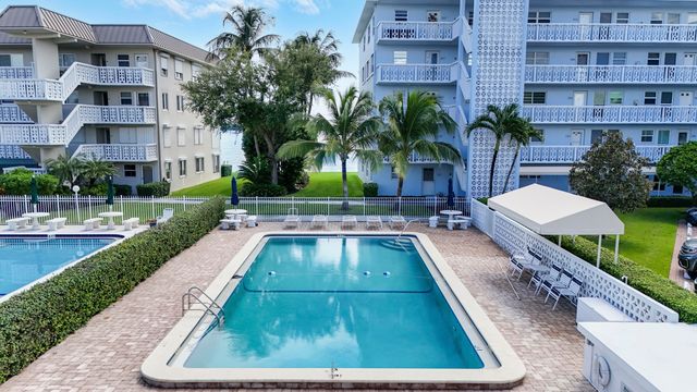 60 Yacht Club Drive 103, North Palm Beach, FL 33408