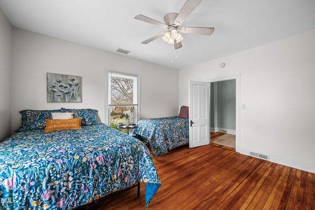 307 W Main Street, Haw River, NC 27258