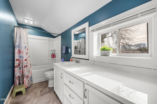 307 W Main Street, Haw River, NC 27258