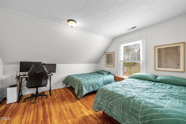 307 W Main Street, Haw River, NC 27258