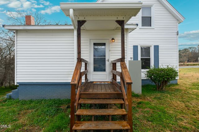 307 W Main Street, Haw River, NC 27258