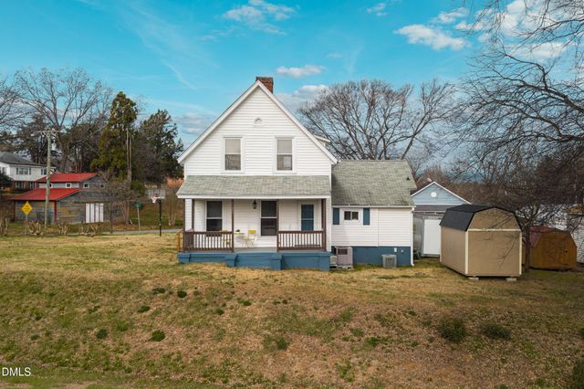 307 W Main Street, Haw River, NC 27258