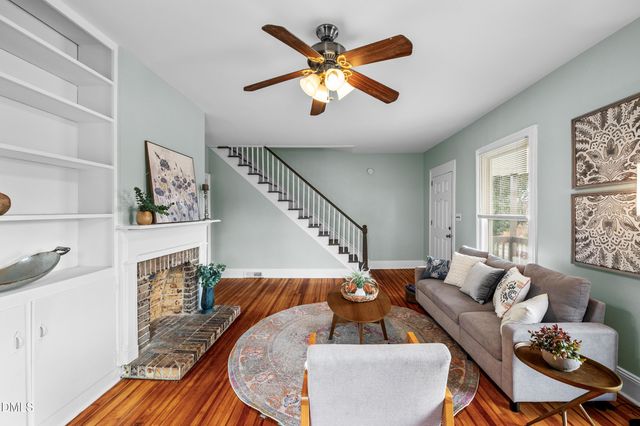 307 W Main Street, Haw River, NC 27258