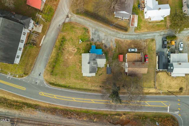 307 W Main Street, Haw River, NC 27258