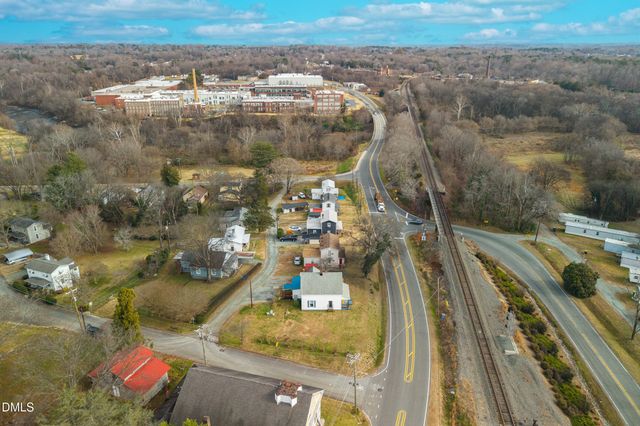 307 W Main Street, Haw River, NC 27258