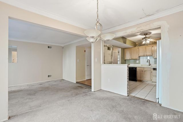 6 Killington Court, Old Bridge, NJ 08857