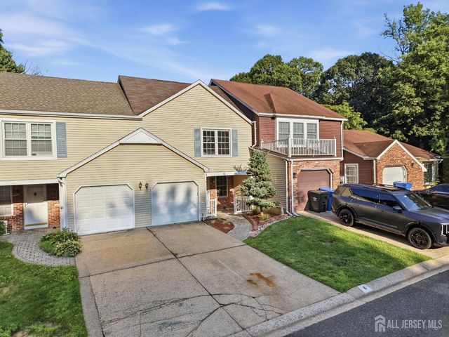 6 Killington Court, Old Bridge, NJ 08857