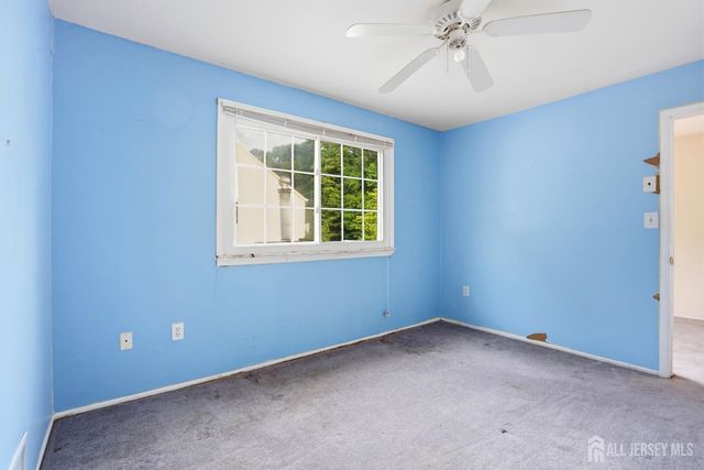 6 Killington Court, Old Bridge, NJ 08857