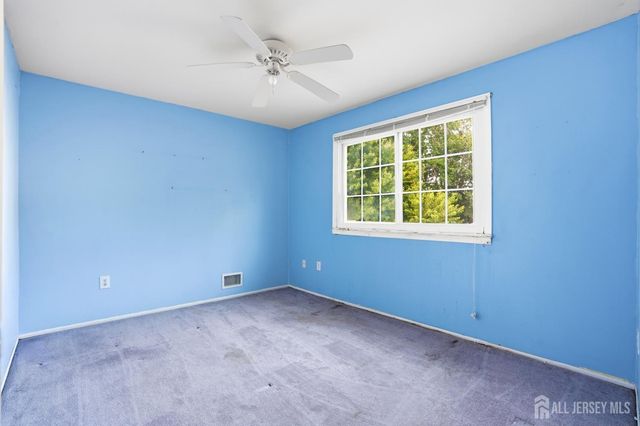 6 Killington Court, Old Bridge, NJ 08857