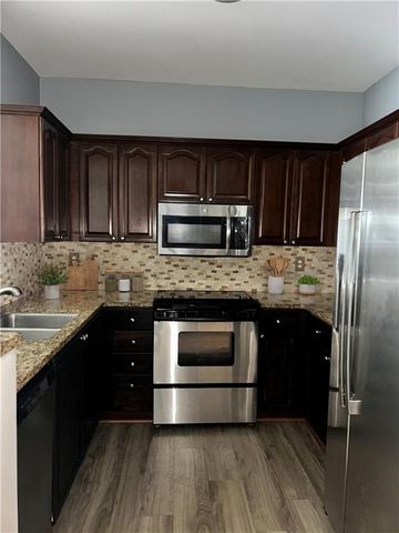 1502 River Green NW Drive, Atlanta, GA 30327