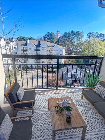 1502 River Green NW Drive, Atlanta, GA 30327