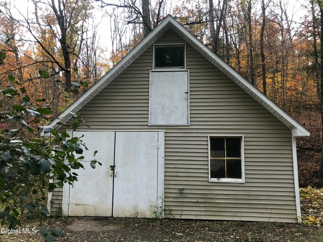 2185 Hoffman Lane, Rotterdam, NY 12306