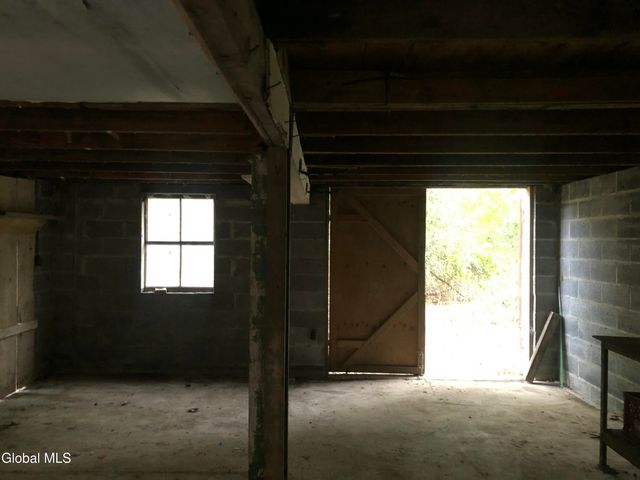 2185 Hoffman Lane, Rotterdam, NY 12306