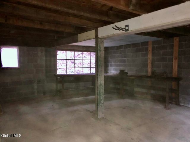 2185 Hoffman Lane, Rotterdam, NY 12306