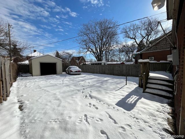 10030 Hartwell Street, Detroit, MI 48227