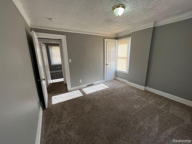 10030 Hartwell Street, Detroit, MI 48227