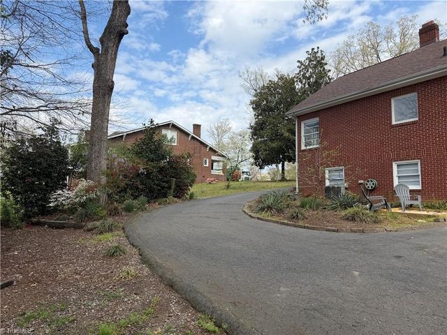 1631 Maple Avenue, Albemarle, NC 28001