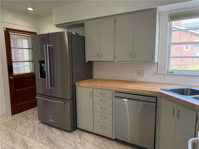 1631 Maple Avenue, Albemarle, NC 28001
